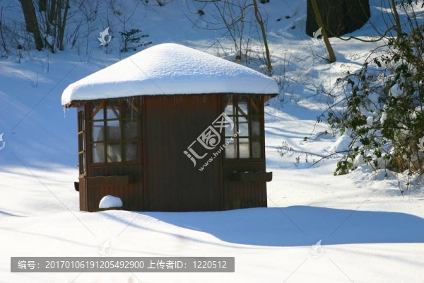 雪房子