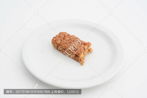 半吃零食吧