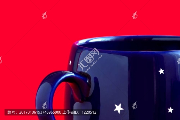 藍(lán)色的咖啡杯