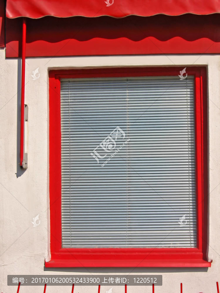 red_window.jpg