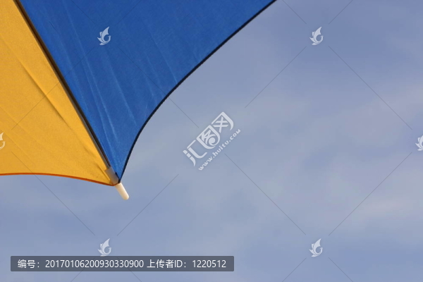 陽傘摘要