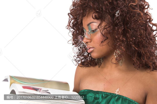 讀一本書