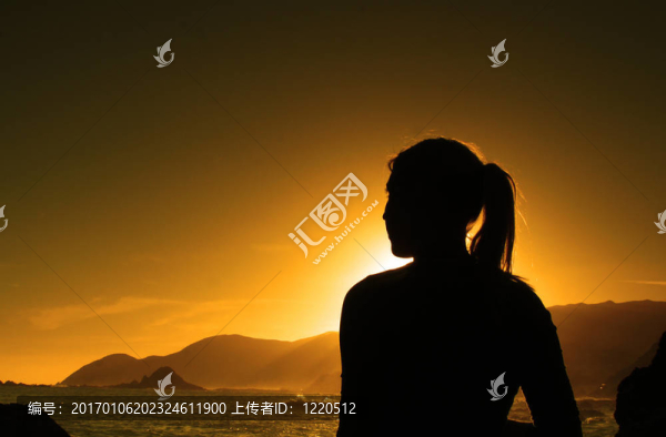 夕陽的目光