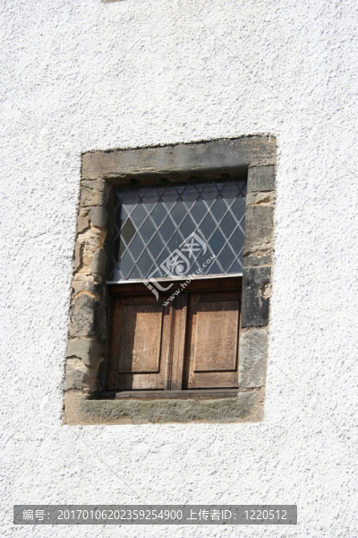 窗的小屋-匯圖網(wǎng) www.fosd68.com 窗的小屋