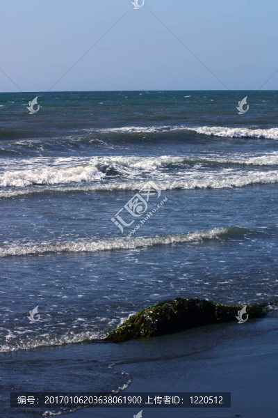 深藍(lán)色的大海