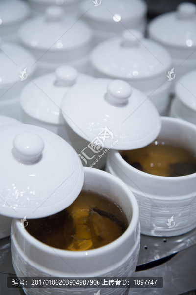 燉湯