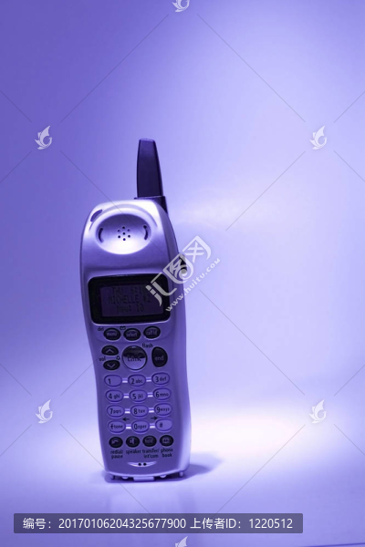 孤立的電話(huà)