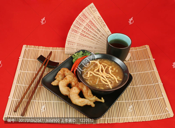 優(yōu)雅的中國(guó)晚餐