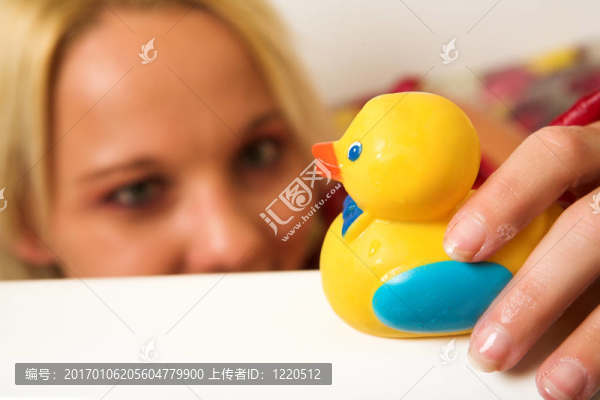 女人153