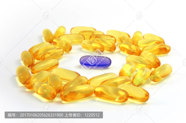 月見草油丸中間有一個藍色的藥丸