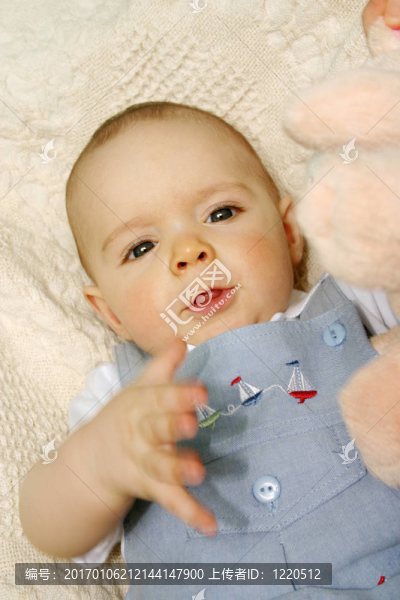 嚴(yán)肅的Baby,Boy