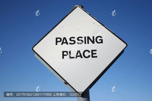 經(jīng)過(guò)簽字的地方