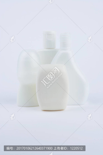 白色上的白色