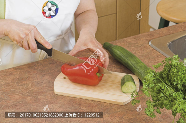 切紅辣椒