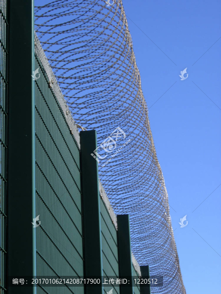 鐵絲網(wǎng)圍欄