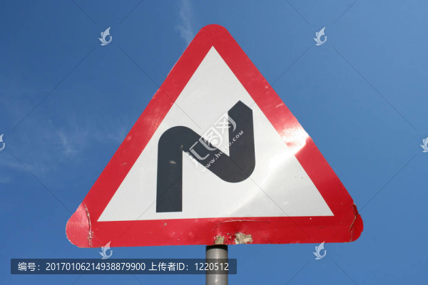 預(yù)警雙彎標(biāo)志