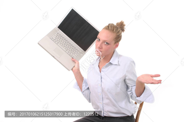 女子擲筆記本電腦3-匯圖網(wǎng) www.fosd68.com 女子擲筆記本電腦3