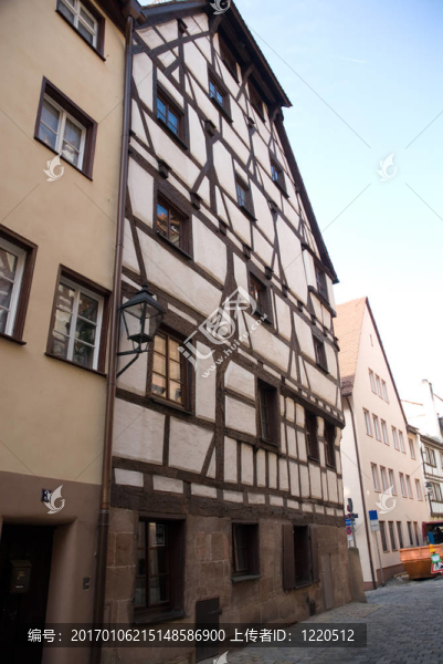 巴伐利亞的房子-匯圖網(wǎng) www.fosd68.com 巴伐利亞的房子