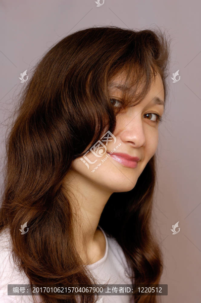 快樂的女孩的臉