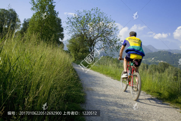 bycicles04