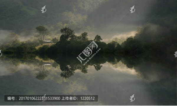 霧蒙蒙的早晨