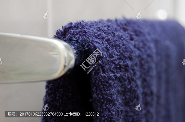 藍(lán)色的毛巾