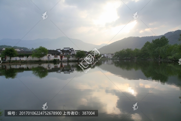 安徽宏村,南湖