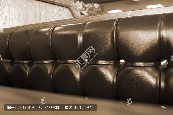 靠近餐廳的展臺(tái)