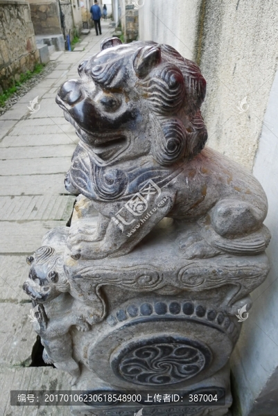 石獅子