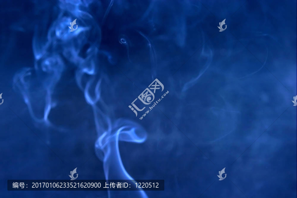 藍(lán)色的煙霧模糊