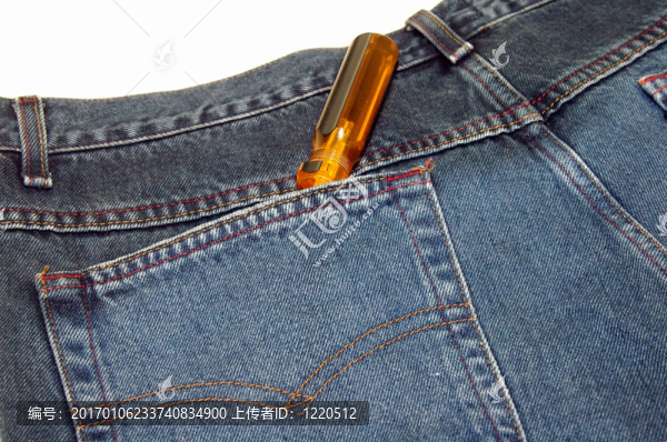 藍(lán)色牛仔褲