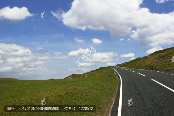 頂部的道路