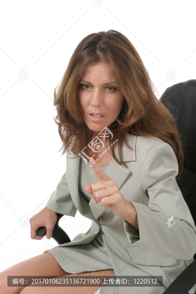 商業(yè)女人指著3