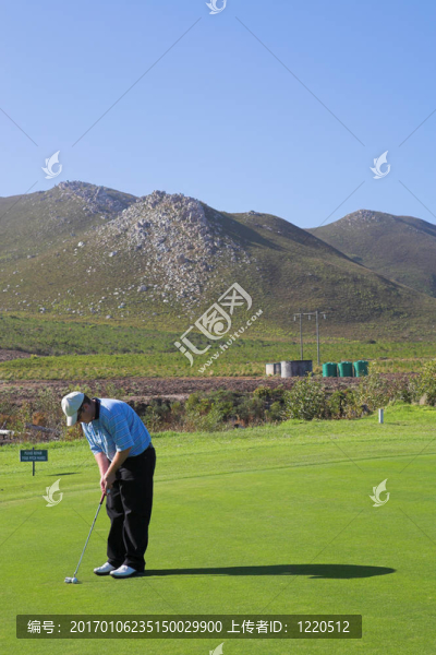 Golfer,52