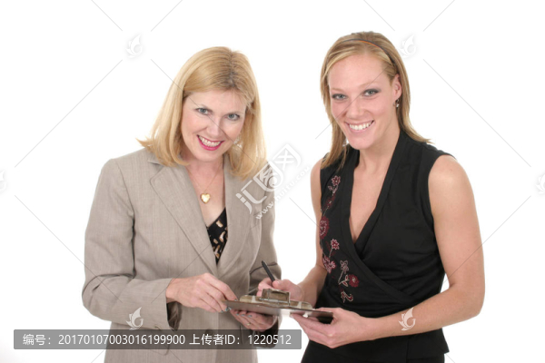 兩個(gè)商業(yè)女性團(tuán)隊(duì)1