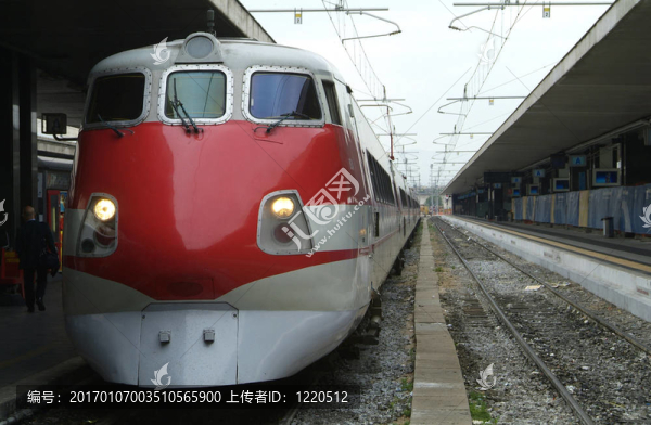 意大利特快火車總站；羅馬