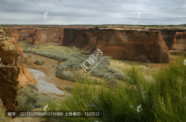 暴風(fēng)雨的Canyon