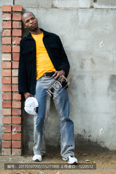 年輕的非洲男人