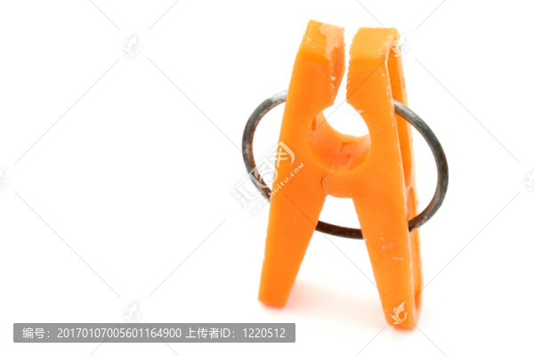 橙色的衣服掛鉤