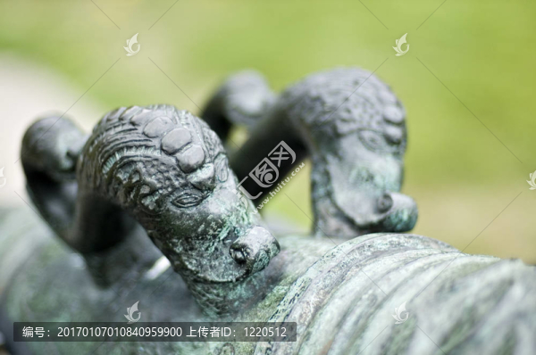 一個(gè)古老的槍的細(xì)節(jié)-匯圖網(wǎng) www.fosd68.com 一個(gè)古老的槍的細(xì)節(jié)