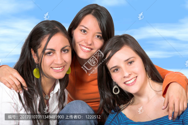 年輕漂亮的女孩
