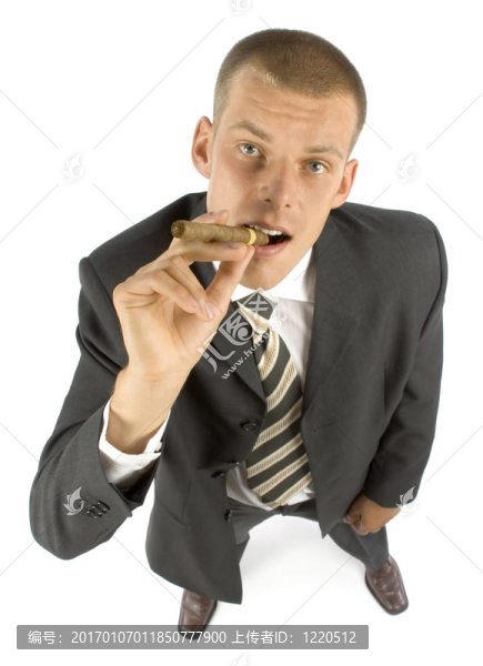 男人與雪茄