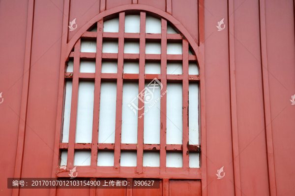 古典木窗