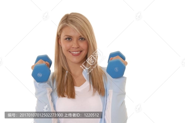 健身的女孩五