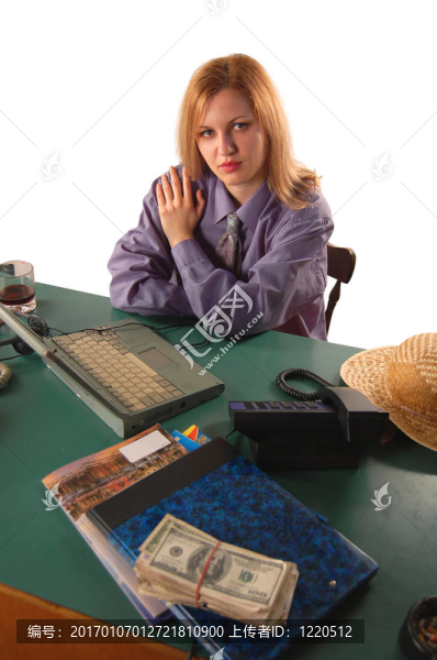 辦公室里的女人