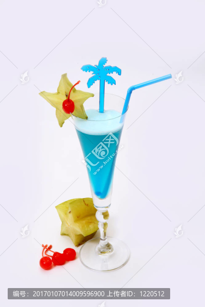 藍(lán)色的雞尾酒