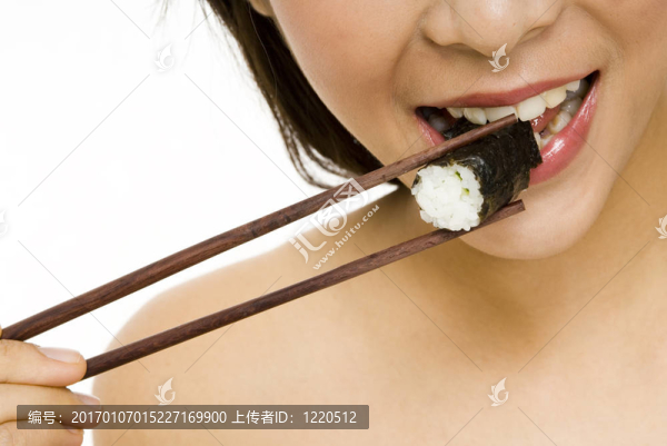 吃一口