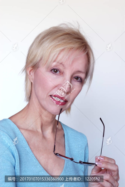 女人的眼鏡