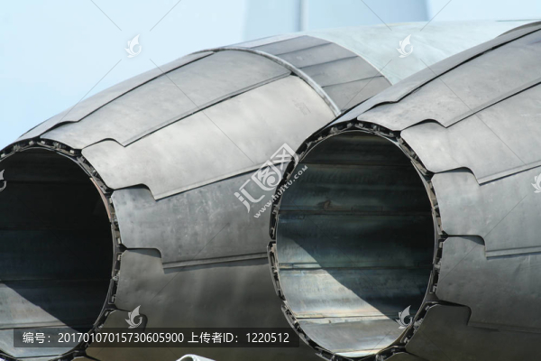 飛機(jī)發(fā)動(dòng)機(jī)