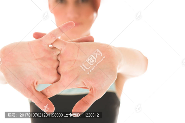 健身房73